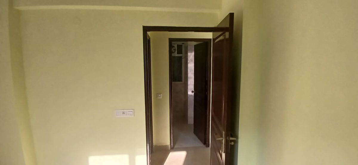 2 BHK Apartment For Rent in Dayanand Colony