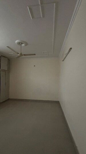 Room in 2 BHK Independent House at Chinhat – for Rent
