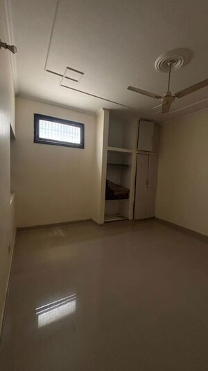 Room in 2 BHK Independent House at Chinhat – for Rent