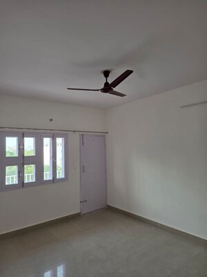 2 BHK Apartment For Rent in Vanasthali Apartments, Gomti Nagar