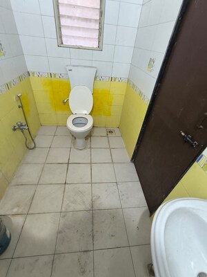 Bathroom in 3 BHK Apartment at Kundan Estates, Pimple Saudagar – for Rent
