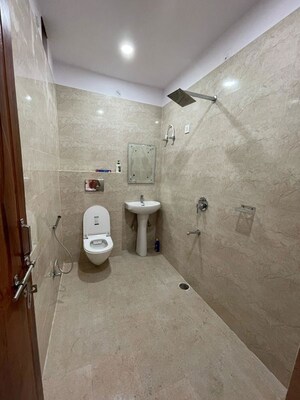 Bathroom in 3 BHK Independent House at Gomti Nagar – for Rent