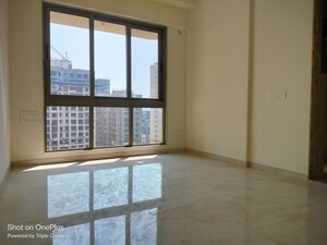 Room in 2.5 BHK Apartment at Mangal Karini, Goregaon West – for Rent