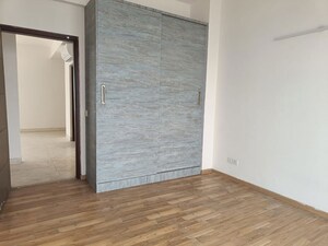 3 BHK Apartment For Rent in Puri Diplomatic Residences, Sector 111