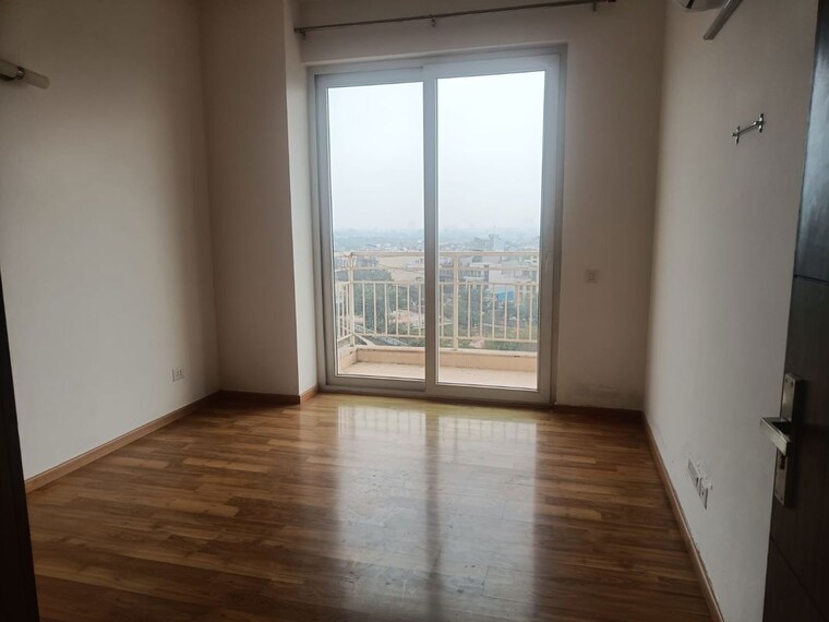 Room, puri-diplomatic-residences 3 Bedroom 1750 Sq.Ft. Apartment In Sector 111 Gurgaon 10345974