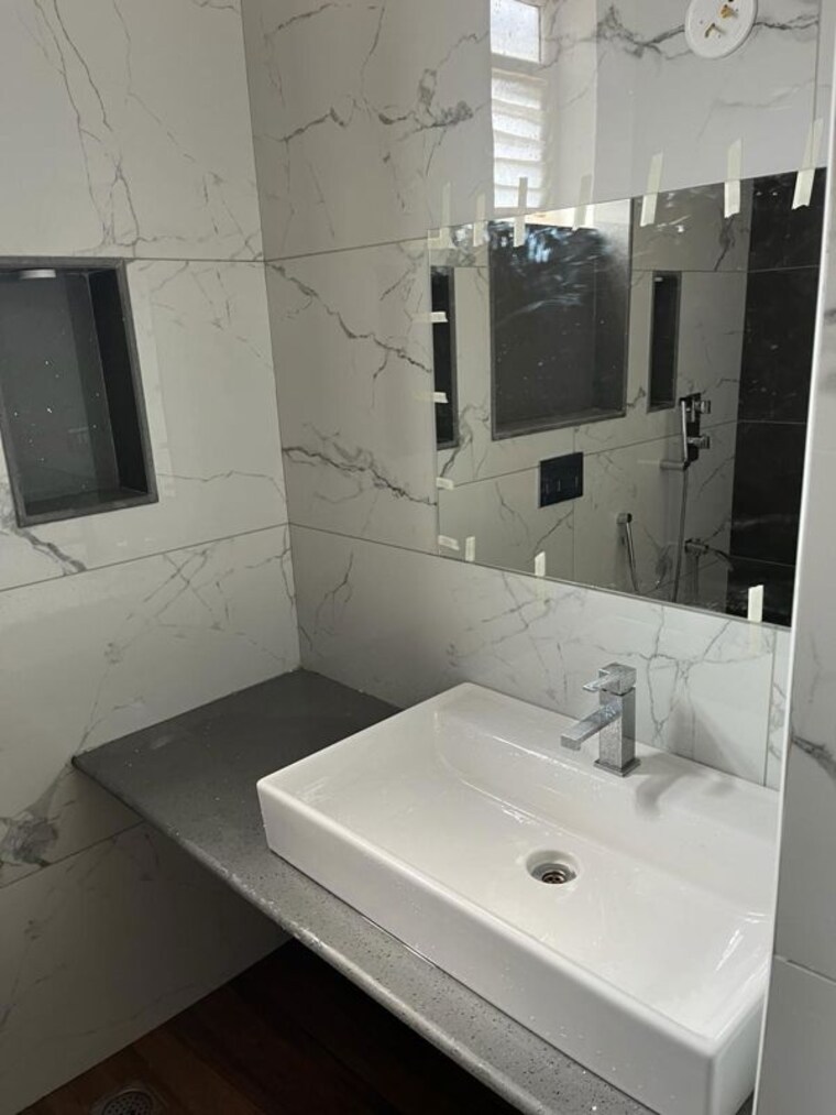 Bathroom, shanthala nagar 3 Bedroom 2000 Sq.Ft. Builder Floor In Shanthala Nagar Bangalore 10345986