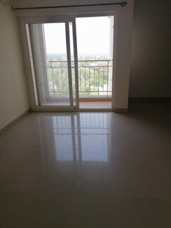 2 BHK Apartment For Rent in Ramky One North