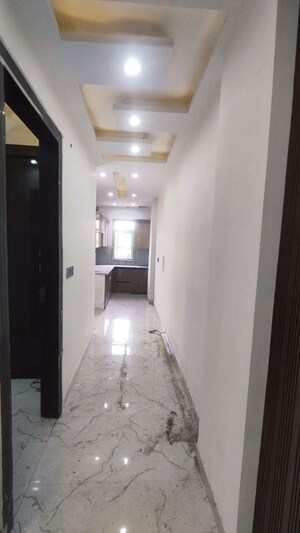 Building Lobby in 3 BHK Apartment at Sector 73 – for Sale