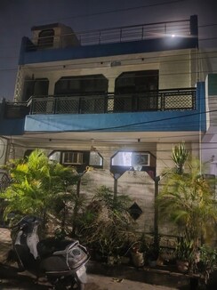 4 BHK + Extra Room Villa For Sale in Sector 11
