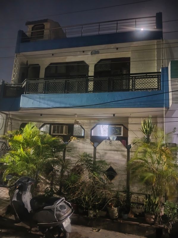 4 BHK + Extra Room Villa For Sale in Sector 11