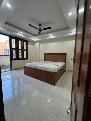 Bedroom in 2 BHK Builder Floor at Chattarpur – for Rent