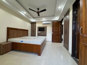 Bedroom in 2 BHK Builder Floor at Chattarpur – for Rent