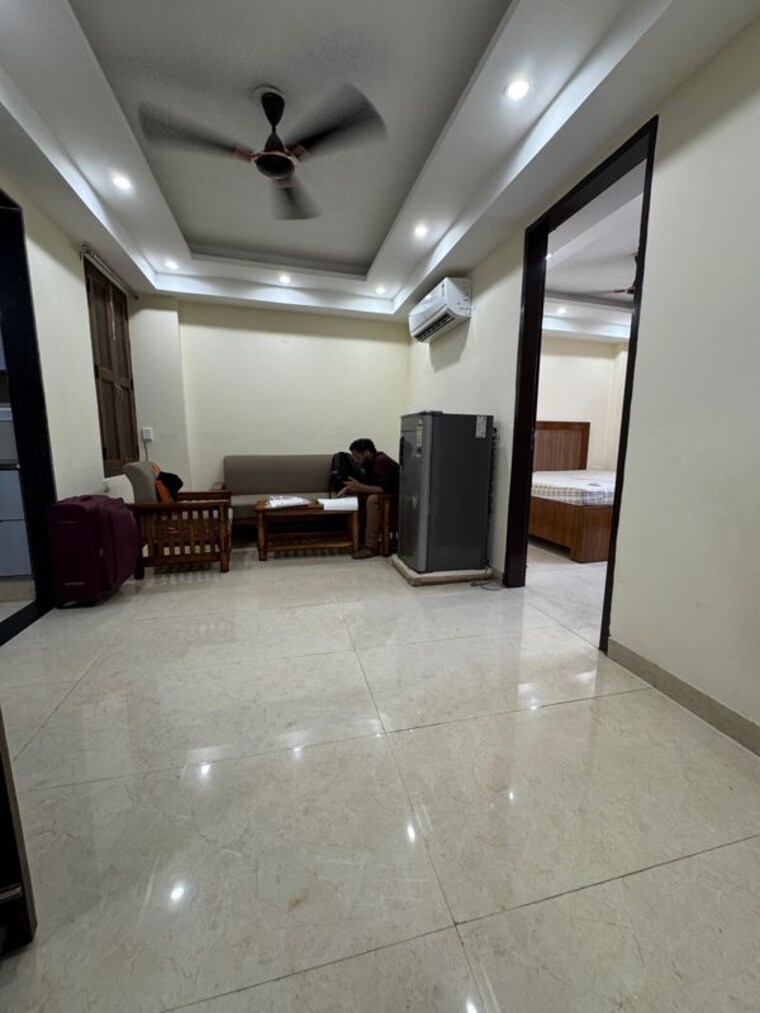 Room, chattarpur 2 Bedroom 1000 Sq.Ft. Builder Floor In Chattarpur Delhi 10346008