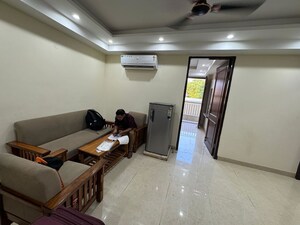 2 BHK Builder Floor For Rent in Chattarpur