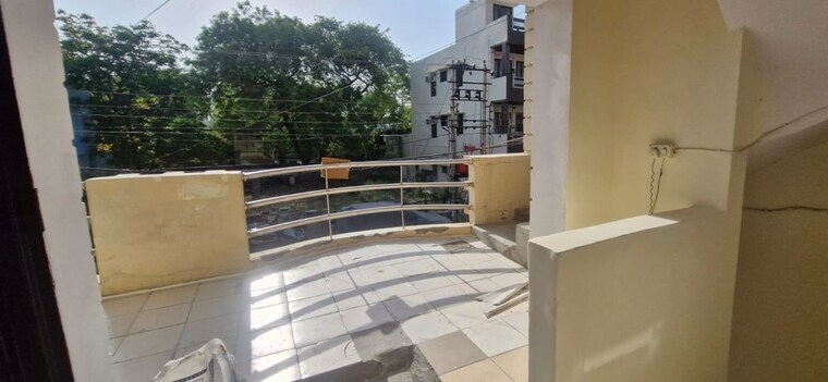 Balcony, sector 8 2.5 Bedroom 160 Sq.Ft. Independent House In Sector 8 Faridabad 10346014