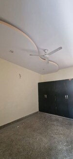 2.5 BHK + Pooja Room 160 Sq.Ft. Independent House in Sector 8