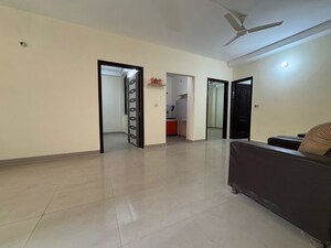 Room in 2 BHK Builder Floor at Chattarpur – for Rent