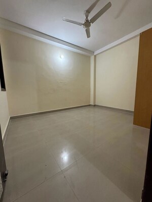Room in 2 BHK Builder Floor at Chattarpur – for Rent