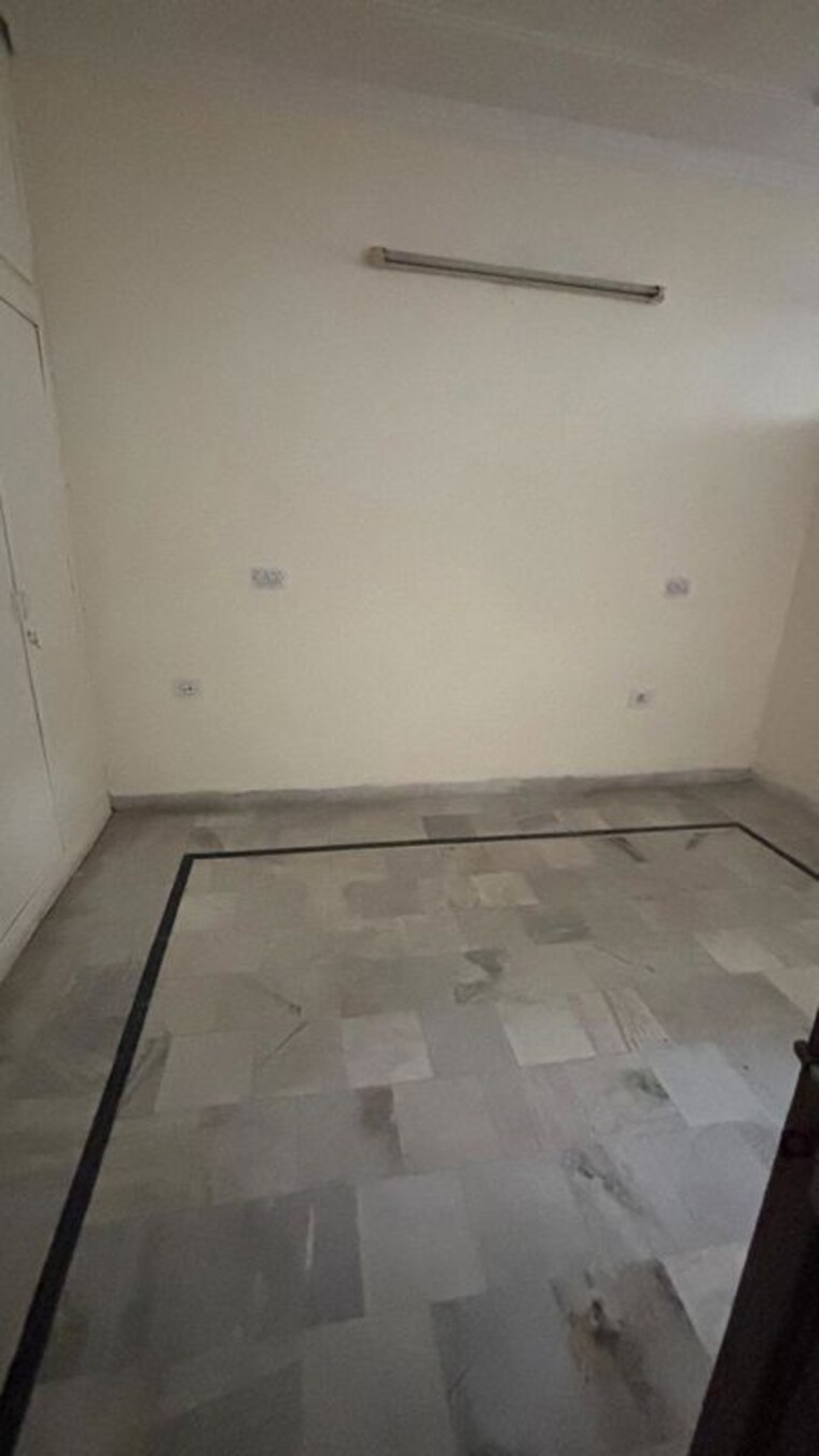 Room, sector 10 3 Bedroom 2250 Sq.Ft. Independent House In Sector 10 Panchkula 10343770