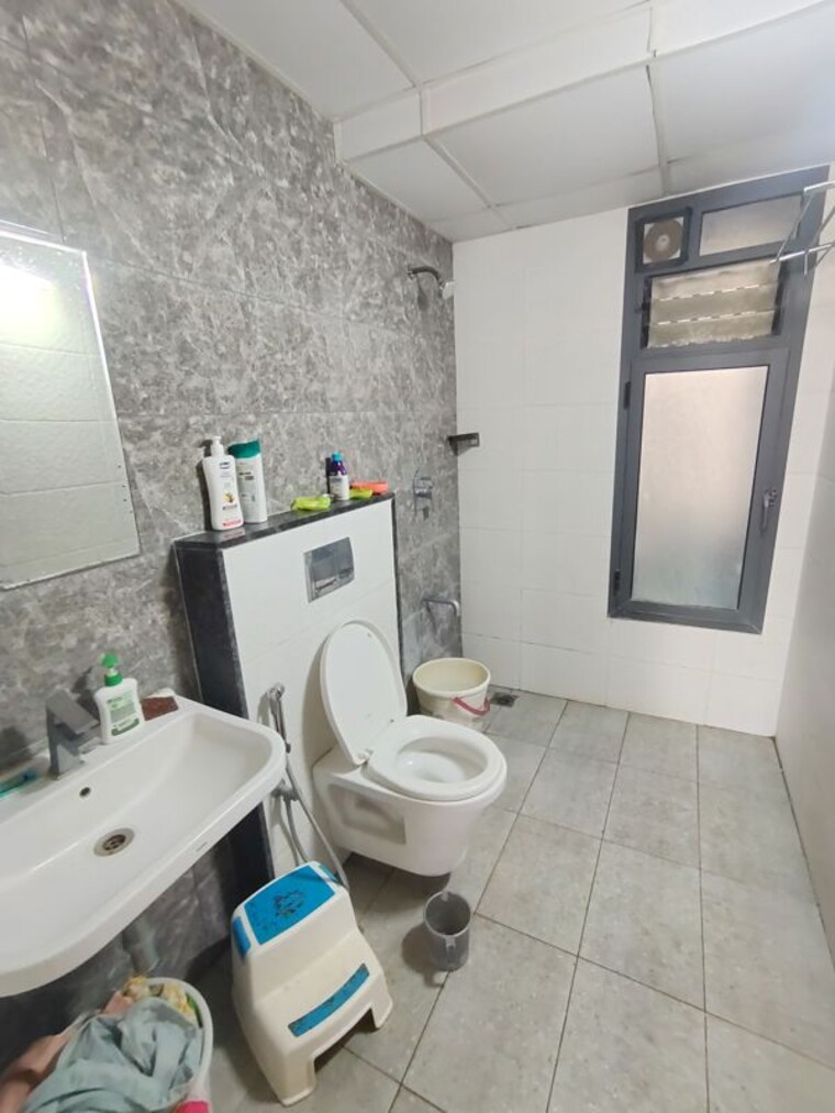Attached Bathroom, snn-raj-etternia 3 Bedroom 1515 Sq.Ft. Apartment In Haralur Road Bangalore 10346015