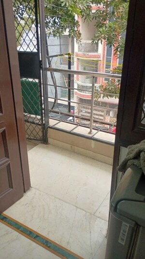 Balcony in 1 BHK Builder Floor at Lajpat Nagar I – for Rent