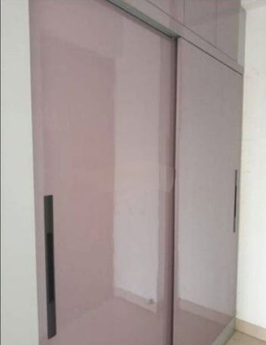 Building Lobby in 4 BHK Apartment at Shalimar Belvedere Court, Gomti Nagar – for Rent