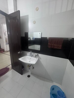 Team Area in 1 BHK Apartment at Ansal Sushant Estate, Sector 52 – for Rent