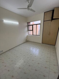 2 BHK Apartment For Rent in Ansal Sushant Estate