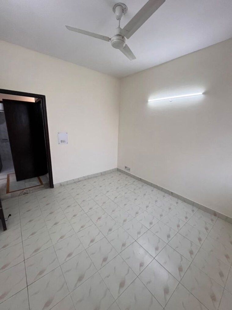 Room, ansal-sushant-estate 3 Bedroom 1650 Sq.Ft. Apartment In Sector 52 Gurgaon 10346082