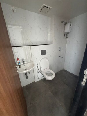 Bathroom in 2 BHK Apartment at Lodha Amara Tower 24 And 25, Kolshet Road – for Sale