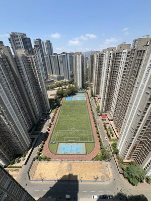 2 BHK Apartment For Sale in Lodha Amara Tower 24 And 25, Kolshet Road