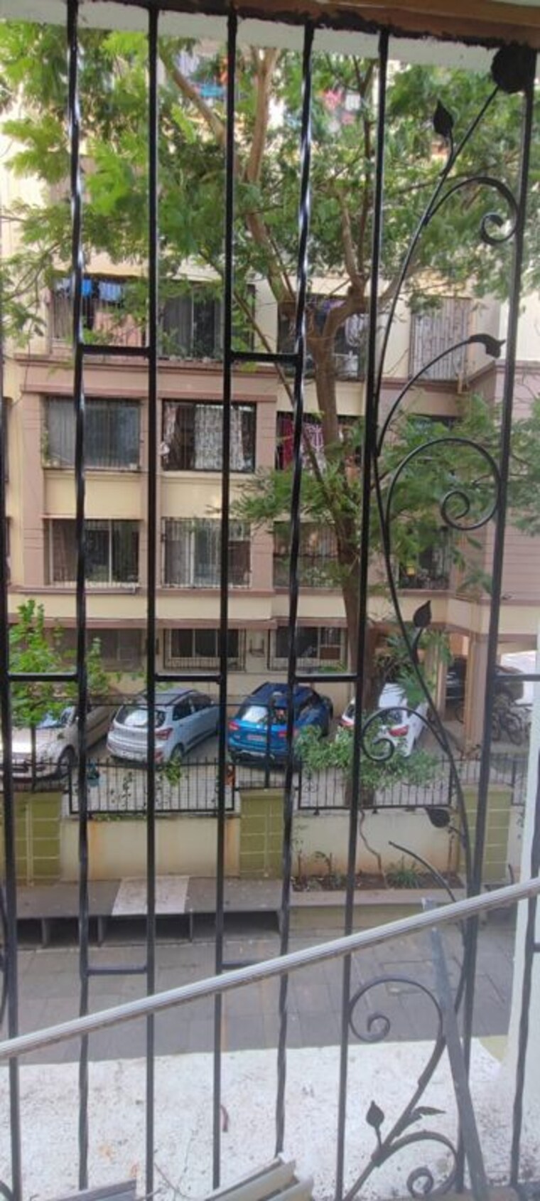 Balcony, sai-krupa-chs-kandivali-west 1 Bedroom 400 Sq.Ft. Apartment In Kandivali West Mumbai 10346149