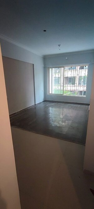 Room in 1 BHK Apartment at Sai Krupa CHS Kandivali West, Kandivali West – for Sale