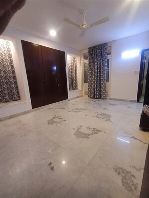 Master Bedroom in 4 BHK Builder Floor at Greater Kailash I – for Rent