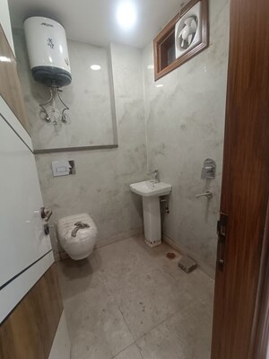 Bathroom in 3 BHK Builder Floor at Rampuri – for Sale