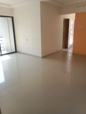 Room in 2 BHK Apartment at Navkar City Phase II, Naigaon East – for Rent