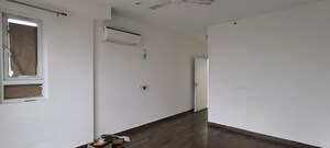 Room in 3.5 BHK Apartment at Conscient Heritage Max, Sector 102 – for Rent