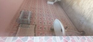 Bathroom in 1 BHK Independent House at Sector 16 – for Rent