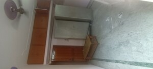 1 BHK Independent House For Rent in Sector 16