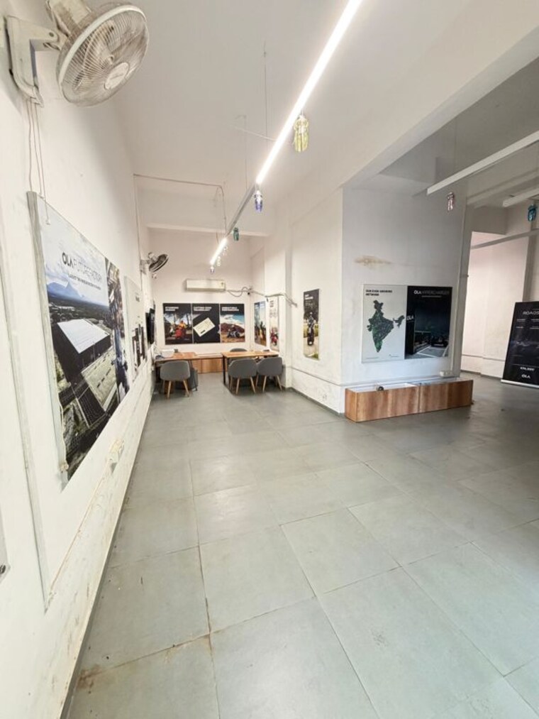  Parking, shiv-koliwada-chs Commercial Shop 800 Sq.Ft. In Sion East Mumbai 10346213