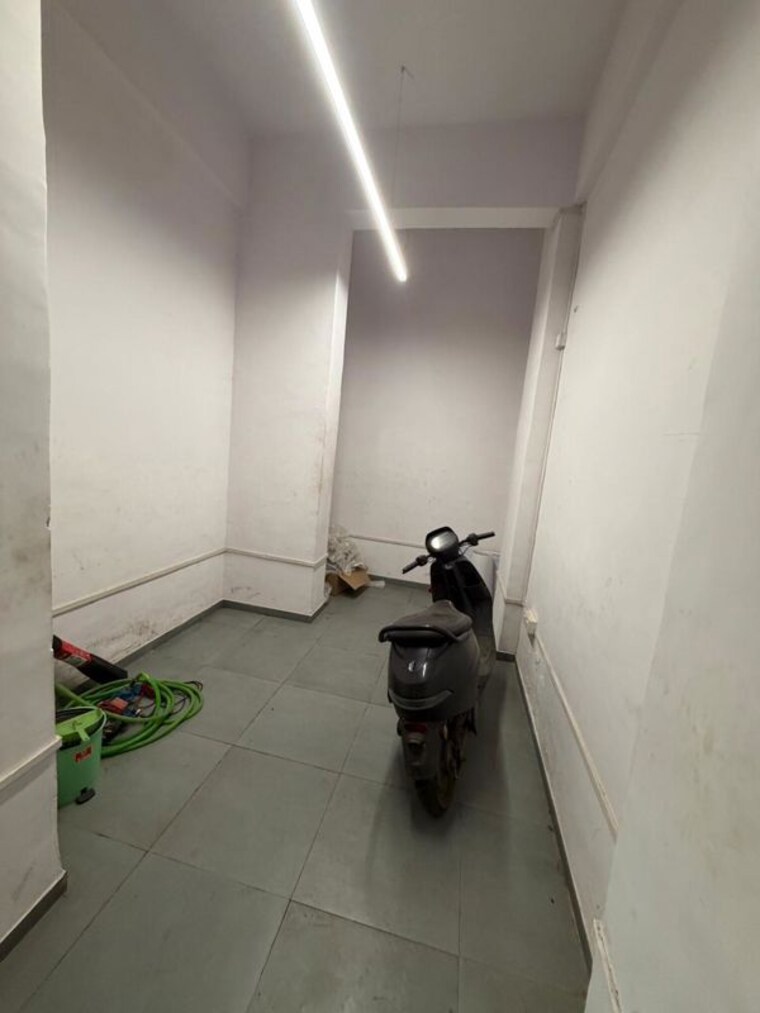 Team Area, shiv-koliwada-chs Commercial Shop 800 Sq.Ft. In Sion East Mumbai 10346213
