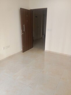 2 BHK Apartment For Rent in Sunteck Maxxworld 2