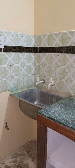 Bathroom in 1 BHK Builder Floor at Indira Nagar – for Rent