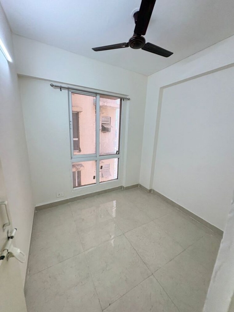 Room, signature-the-millennia-3 2.5 Bedroom 1100 Sq.Ft. Apartment In Sector 37d Gurgaon 10346262