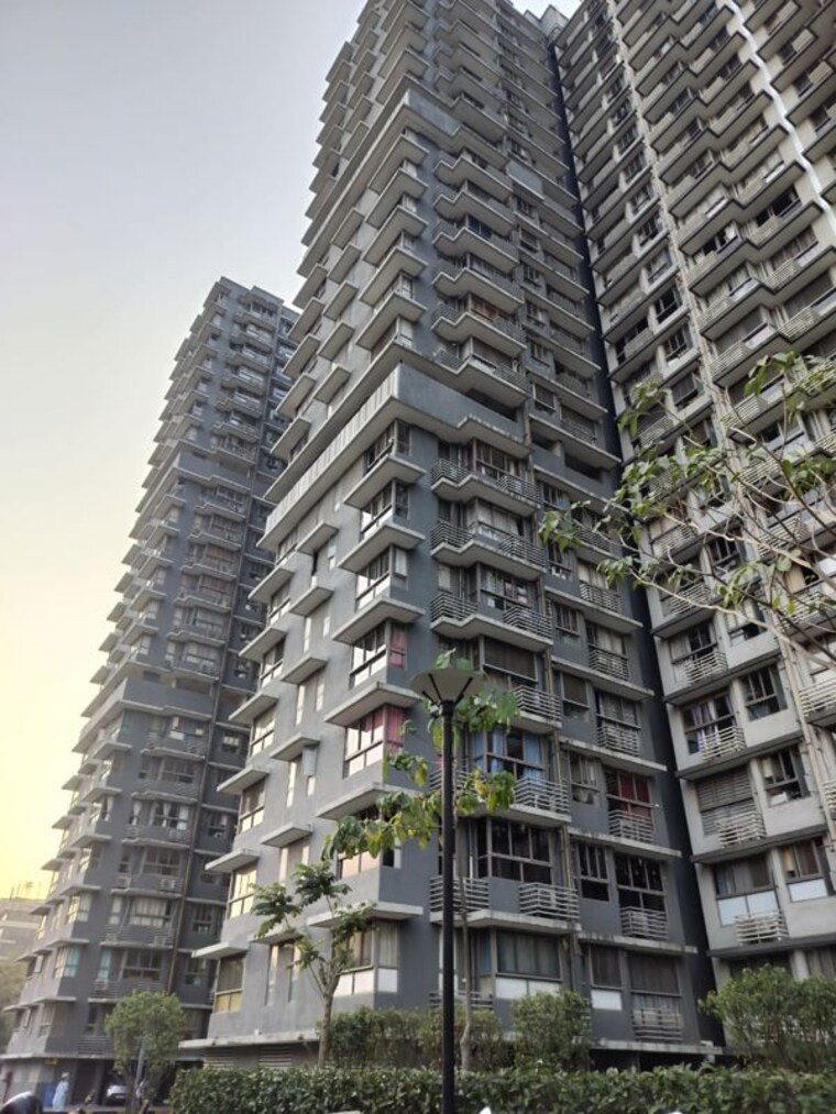 Exterior View, the-wadhwa-the-address 3 Bedroom 1200 Sq.Ft. Apartment In Ghatkopar West Mumbai 10346258