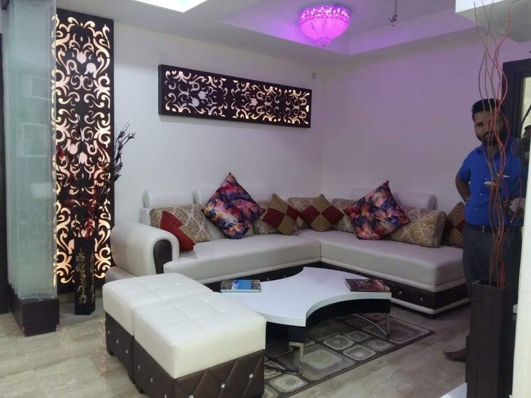 Team Area, emenox-la-solara 3 Bedroom 1425 Sq.Ft. Apartment In Sector 16 Greater Noida Greater Noida 10346287