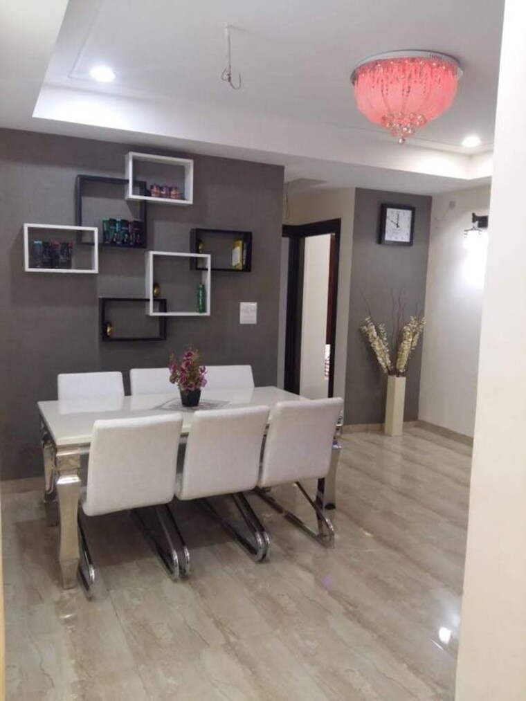Team Area, emenox-la-solara 3 Bedroom 1425 Sq.Ft. Apartment In Sector 16 Greater Noida Greater Noida 10346287