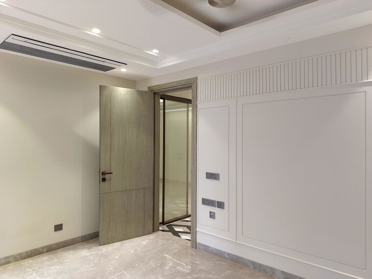 Room, panchsheel park 4 Bedroom 4500 Sq.Ft. Builder Floor In Panchsheel Park Delhi 10321425