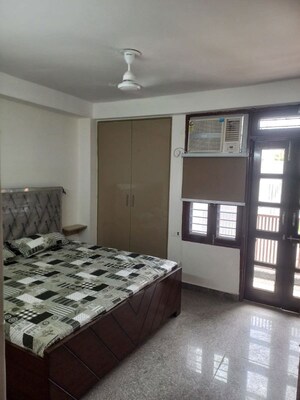1 BHK Builder Floor For Rent in Sector 52