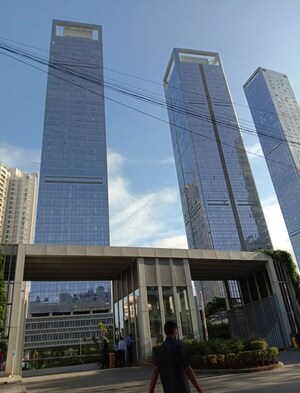 4 BHK Apartment – Exterior View View at Indiabulls Blu, Worli - for Sale